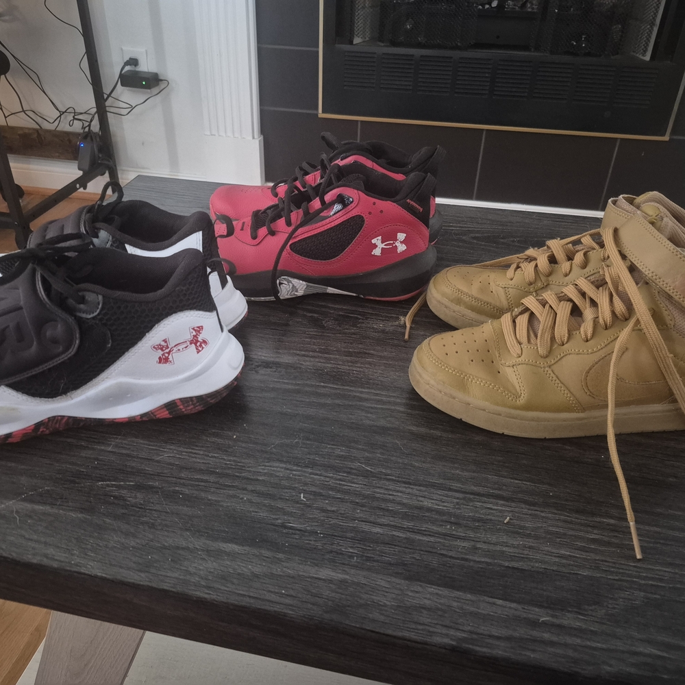 Under Armour Sneakers Trio - Black, Red, Tan